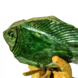 Author's jade sculpture "Fish from the depths of the ocean"